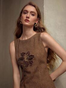 MOTF PREMIUM 刺绣格子修身迷你连衣裙