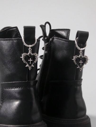 Goth 2 pièces/set Accessoires de décoration vintage gothique pour sac à chaussures - pendentif œil de diable et cœur