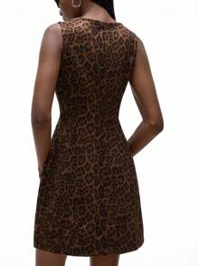 GENKIRA 棕色麂皮豹纹面料复古设计感圆领时尚优雅性感修身休闲百搭无袖长裙女 - 彩色 - 查看 2