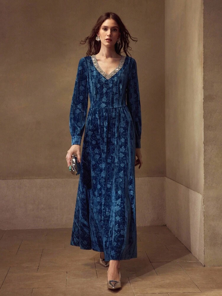 V-NECK RHINESTONE VELVET JACQUARD DRESS