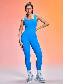 Easithlete Women's Solid Color Minimalist Sleeveless Jumpsuit, Casual & Sports - Blue - View 4