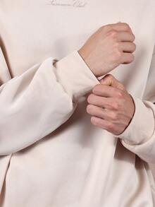 Sudadera de cuello alto SUMWON con logotipo bordado tonal liso - Albaricoque - Ver 4