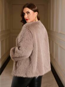 SHEIN Clasi Khaki Round Neck Long Sleeve Rhinestone Button Plus Size Women Faux Fur Jacket, Elegant Fashion For Party And Gathering In Fall/Winter - Khaki - View 2