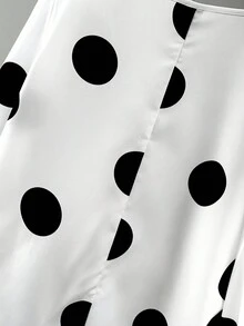 SHEIN CURVE+ 优雅通勤和度假风格女士休闲百搭舒适面料圆领长袖常规设计黑白加大码衬衫，春夏秋 - 黑與白 - 查看 3