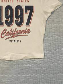 Attitoon 休闲圆领复古 1997 图案短袖修身女式 T 恤，适合夏季 - 杏色 - 查看 6