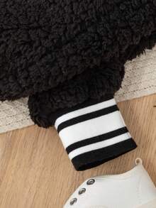 2 件套幼儿男童卡通刺绣 3D 耳朵设计羊毛连帽衫和裤子套装，适合秋冬季日常穿着和各种场合