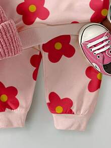 SHEIN Playful Pals 2 件套女婴休闲时尚可爱甜美花卉全印花粉色圆领运动衫和运动裤套装，秋冬 - 彩色 - 查看 5
