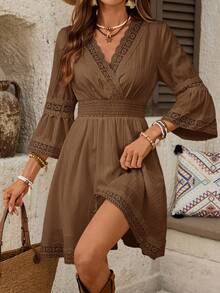 SHEIN LUNE Váy ngắn ngày lễ tay loe phối ren chắp vá màu nâu dành cho nữ - màu nâu - Xem 3