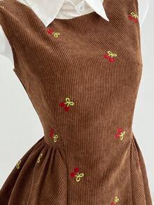 Elamini 复古甜樱桃印花迷你秋季连衣裙 - 棕色 - 查看 4