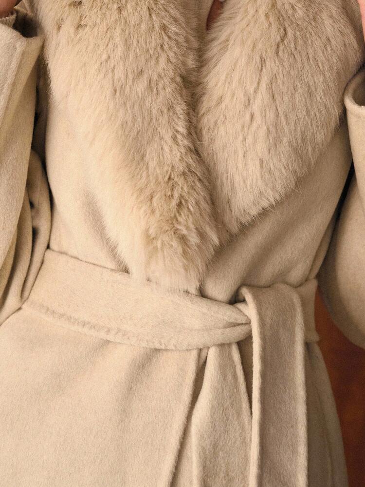 WOOL FUZZY COLLAR BELTED OVERCOAT