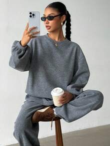 SHEIN 2pcs/Set Teen Girls' Oversized Heather Grey Crew Neck Sweatshirt And Sweatpants Tracksuit, Casual Vintage American Style, Suitable For Autumn/Winter, Back To School Season Grey Sweatpants Wide Leg Sweatpants Flare Sweatpants Two Piece Sweatsuit Grey Two Piece Set Two Piece Pants Set Grey Pants Fall - Dark Grey - View 3