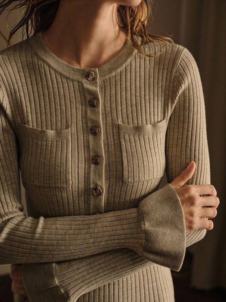 SLIM FIT POCKET SWEATER
