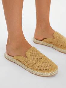 Styleloop Women's Casual Vacation Woven Rope Flat Shoes - Camel - View 2