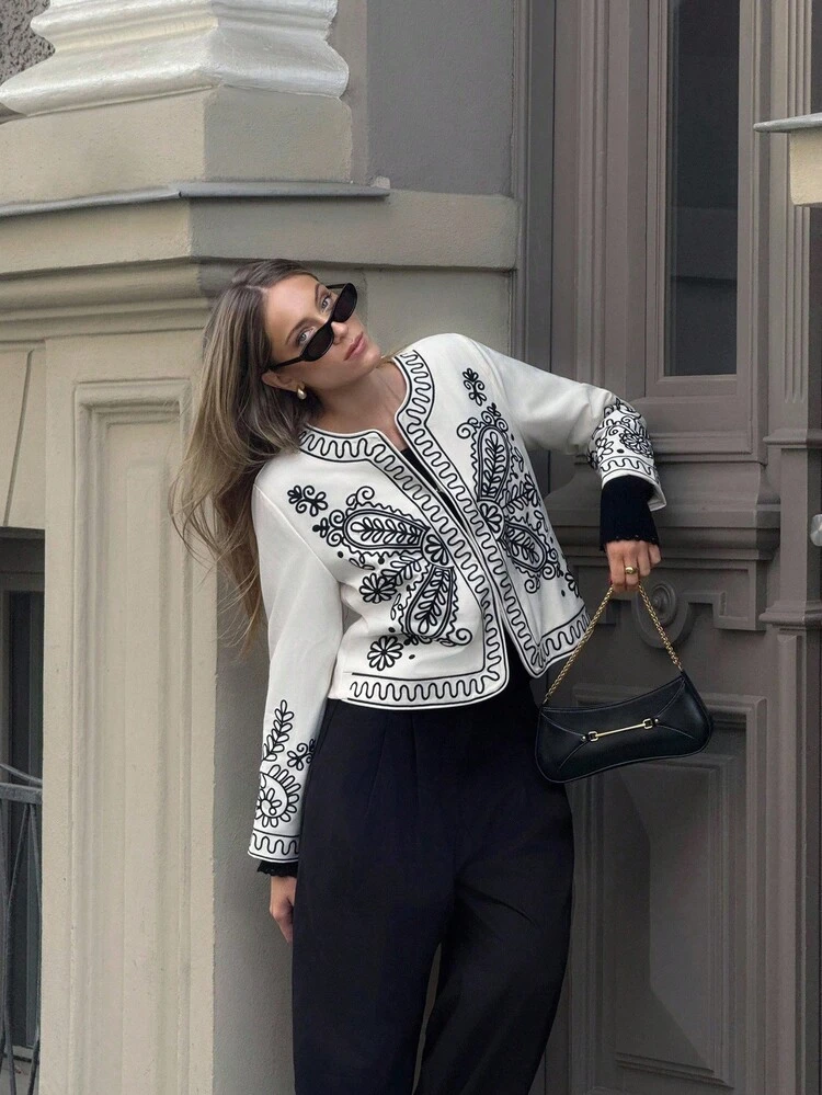 EMBROIDERY PLANTS LONG SLEEVE JACKET