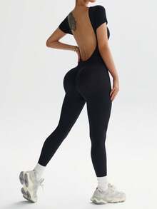 Slayform Black Backless Scoop Neck Women Capris Jumpsuit Seamless High Elasticity Sportswear  Gym Bodysuit - Black - View 7