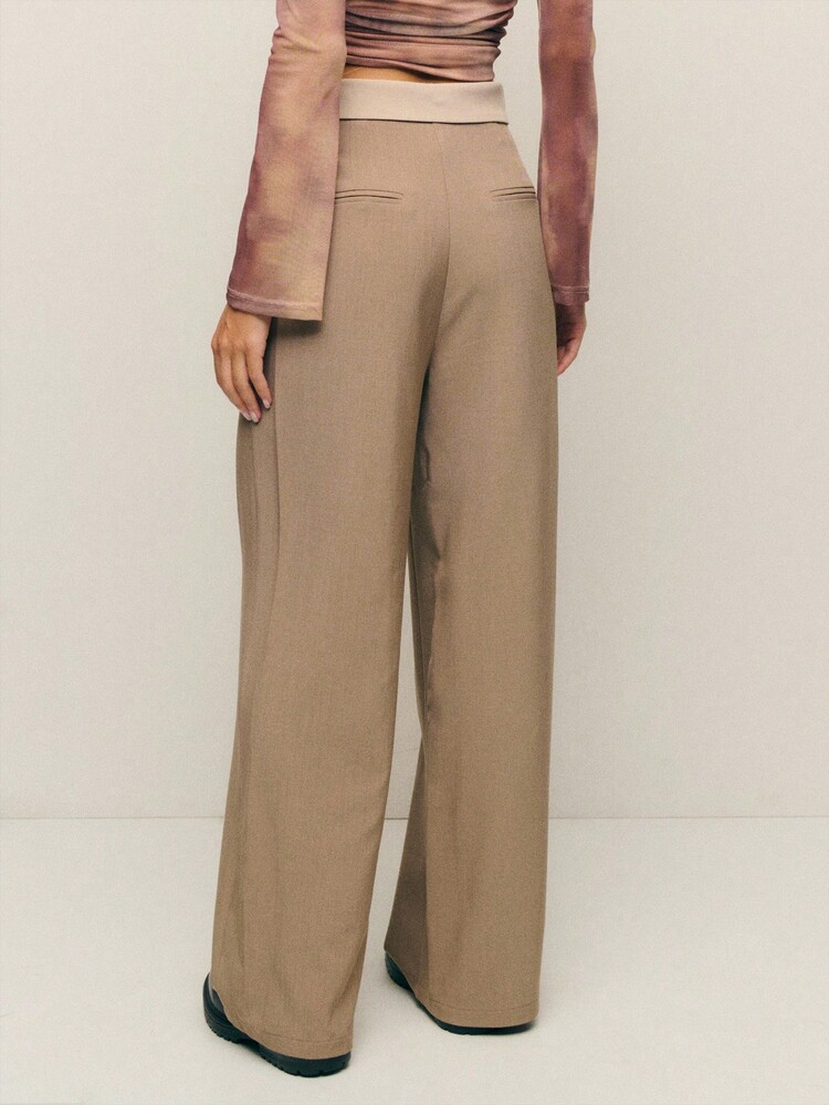 Nöista 量身定制的阔腿裤，搭配交叉腰带，打造独特风格。这款时尚女裤非常适合正式场合穿着，也适合搭配时尚秋装，或与别致的衬衫搭配，打造优雅的秋季造型。 - 棕色 - 查看 5