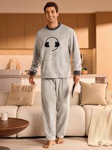 SHEIN Conjunto de pijama de felpa con cuello redondo para hombre, conjunto de pijama esponjoso para otoño/invierno, ropa de otoño, cómodo - Gris - Ver 4