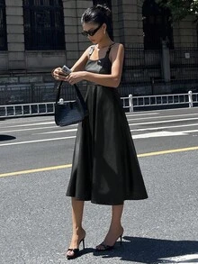 DAZY 女式纯色修身 PU 无袖连衣裙，腰部收紧伞裙，优雅街头风格中长连衣裙，适合秋冬季 - 黑色 - 查看 5