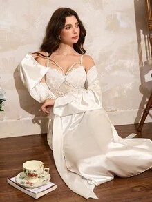 Côtesoire 女士浪漫优雅性感蕾丝拼接缎面镂空开衩睡袍睡衣套装内衣睡袍套装新娘睡袍套装，秋冬服装 - 白色 - 查看 5