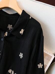 SHEIN Clasi 大码女式花卉刺绣衬衫，法式浪漫优雅高端休闲装 - 黑色 - 查看 5