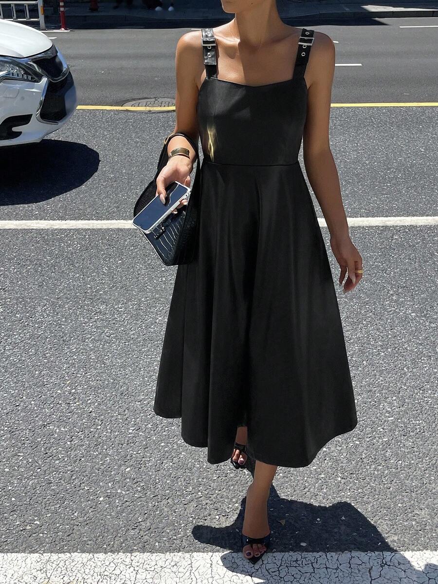 DAZY 女式纯色修身 PU 无袖连衣裙，腰部收紧伞裙，优雅街头风格中长连衣裙，适合秋冬季 - 黑色 - 查看 1