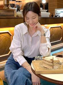 DAZY 纯色纽扣前衬衫，长袖上衣秋季 - 白色 - 查看 3