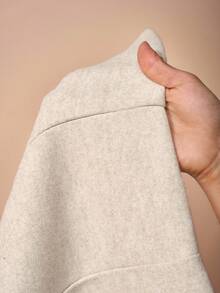 Zivah 2025秋冬新品，音乐节，毕业季，学院风，学生装，日常休闲，度假，海滩，街头风，通勤优雅，翻领长袖金属纽扣长外套，浅灰色大口袋大衣 - 淺灰色 - 查看 8