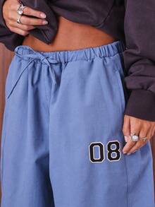 COUREZ Quần ống rộng cạp thấp kiểu quần dù với họa tiết sinh viên / Trang phục đi chơi phong cách Y2K mùa thu, quần áo nữ mùa thu, quần áo mùa đông, quần ống rộng đi học. - Màu xanh lam - Xem 6