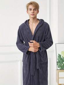 SHEIN 1pc Coral Fleece Solid Color Plush Unisex Adult Student Wearable Bathrobe, Plush Robe, Absorbent & Soft, Suitable For Home, Adult, Student, Bathing - Dark Grey - View 4