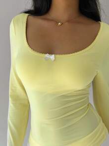 FavEase Top galben cu decolteu în U, croială strâmtă, mânecă lungă, cu pernițe la piept, brodat cu scoici și funde, ținută elegantă, casual, de zi cu zi, potrivită pentru primăvară/toamnă - Galben - Vizualizare 4