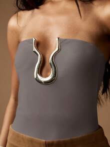 MISSGUIDED Elegant Strapless Bandeau Bodysuit Metallic Accent Form Fitting Summer Party Evening Club Wear Statement Hardware Design One Piece Body Shaper