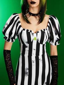 Beetlejuice X SHEIN 女式夏季条纹泡泡袖束腰连衣裙 - 黑與白 - 查看 4