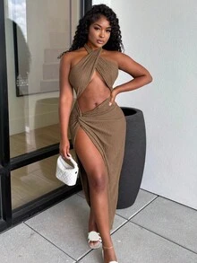 Alexandranx Ärmelloses Kleid Mit Ausgehöhltem Twist-knoten-neckholder Und Hohem Beinschlitz