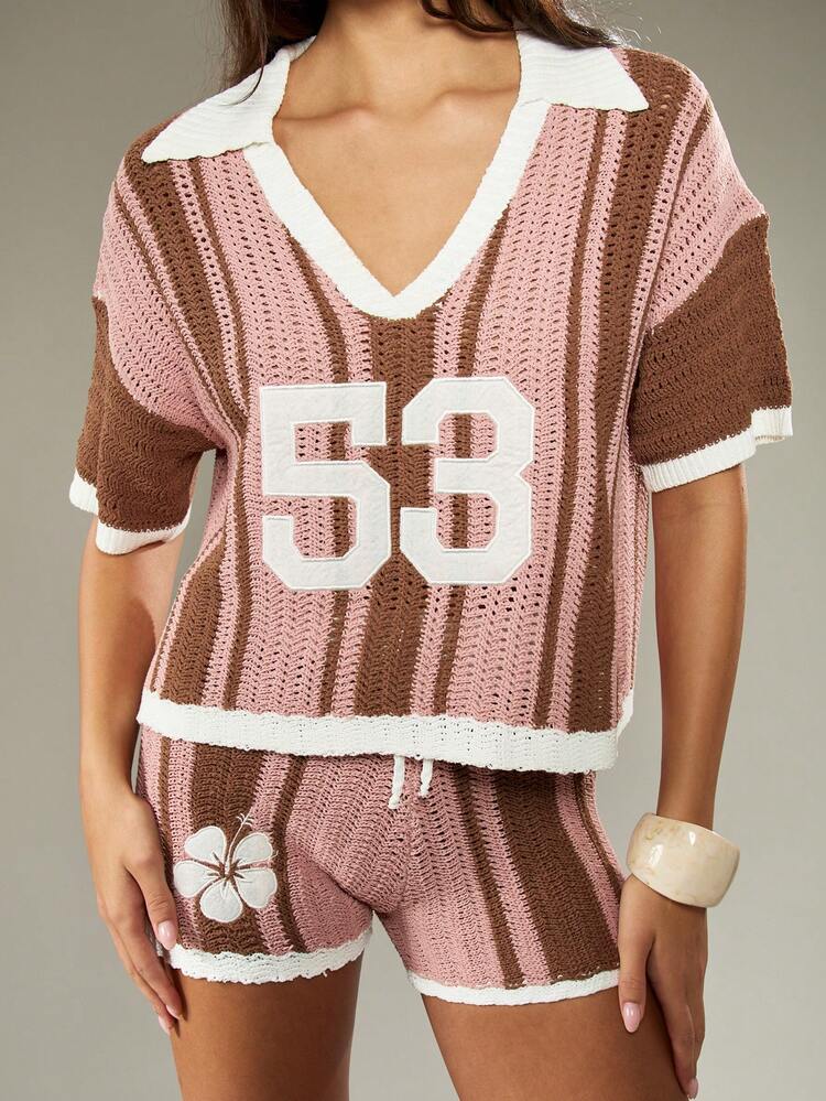 MISSGUIDED Gestrickter gehäkelter Zweiteiler Co Ord Set Nummer 53 gestreiftes V-Ausschnitt Top, hochgeschnittene Shorts, Sommer Lässig Beach Festival Outfit mit Blumen Applikation