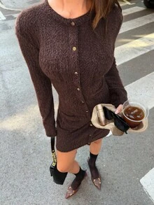 Siren Gaze Fall Clothes For Women Autumn Outfits For Women Elegant Brown Fuzzy Bodycon Dress, Women's 2025 New Autumn/Winter Warm Luxury Old Money Style Round Neck Front Button Long Sleeve Dress, Casual Daily Going Out Work Commute Business Casual Party Dress
