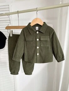 SHEIN 2件組男嬰燈芯絨長袖鈕扣口袋襯衫 & 鬆緊腰長褲 軍綠色 秋冬端莊約會休閒套裝 嬰兒服飾 6M-3T - 軍綠色 - 查看 1