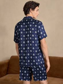 EverLounge Conjunto de pijama de camisa de manga corta de una sola hilera con estampado floral y pantalón para hombres - Multicolor - Ver 2