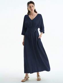 Aalyst 女士优雅简约高端时尚V领无袖收腰复古D形环扣装饰A字七分袖中长连衣裙，适合办公室、通勤、海滩、度假、音乐节等场合，纯色竹纤维面料 - 藏蓝色 - 查看 6