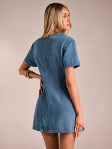 Avantive Vêtements de printemps et d'été pour femmes romantiques/de bal/de cérémonie/d'anniversaire/des années 90/décontractés chics/élégants/western/de sortie/mode/décontractés/Y2K/de club/de bureau/de cocktail/vintage/moulants/rave/festival/amusants/chics/old money/streetwear/vacances/concert country/travail/modestes/spring break/enterrement de vie de jeune fille/concert/baddie/basiques/remise des diplômes/manches courtes/coupe A/bleu/cowgirl/années 60/Coachella/robe en jean mini - Jean clair - Voir 2