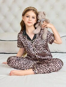 SHEIN 青春期前女童仿丝豹纹开衫睡衣套装 - 摩卡棕 - 查看 1