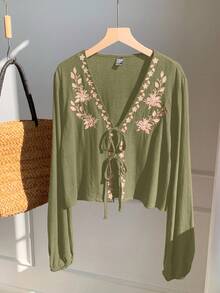 Comfortcana 女式 V 领前系带刺绣长袖休闲衬衫 - 軍綠色 - 查看 5