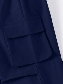 SHEIN ChillGRL 2 件套青少年女孩休闲 T 恤和工装裤套装，蝴蝶刺绣图案圆领短袖 T 恤和裤子，春夏季时尚服装 - 藏蓝色 - 查看 6