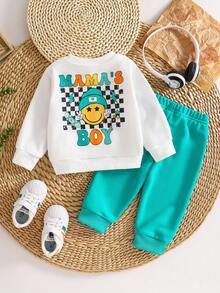 SHEIN Playful Pals 2件組男嬰白色秋季可愛度假套裝 棋盤格面料「MAMA'S BOY」字母印花短袖運動衫與運動長褲 嬰兒服飾 - 彩色 - 查看 2