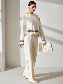 CLARA VERO 女士休闲条纹落肩长袖毛衣和针织裤套装，秋季 - 白色 - 查看 3