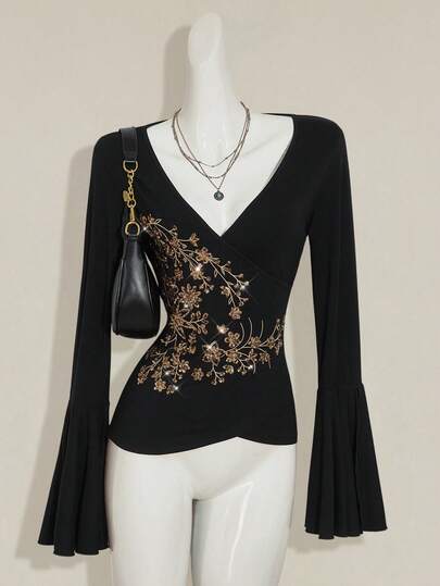SHEIN ICON Women's Long Sleeve Lapel Flare Sleeve Vintage Top, Comfortable & Stylish For Home, Travel, Autumn/Winter Black Top With Gold Embroidery