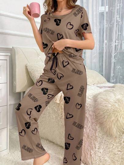 Heart Print Round Neck Short Sleeve Top Pants Pajama Set Bruin Sets Women Comfy Sleep Wear Pieces Lips Pj view 3