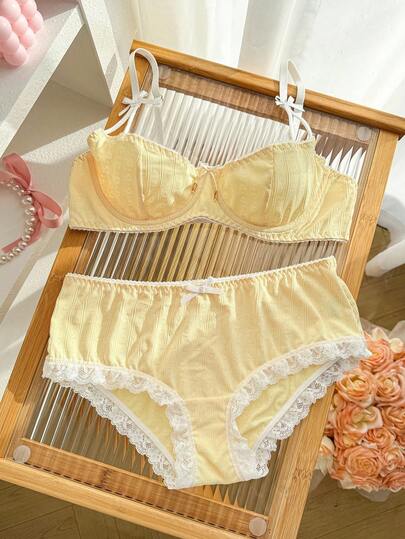 PetitDoll 2件套女士柔软舒适蕾丝拼布内衣套装