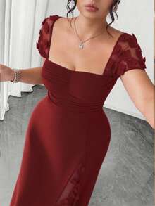 SHEIN PETITE Vestido elegante con cuello cuadrado, volantes en el bajo y abertura lateral - Burdeos - Ver 4