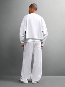 SUMWON Crop Fit Sweatshirt With Hood And Baggy Joggers Plain - Grey - View 2
