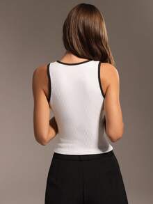 Hanevo Contrast Ribbed Women Crop Top, Ribbed Knit Body Fitted Tank With High Low Hem, Fashionable & Versatile - White - View 2